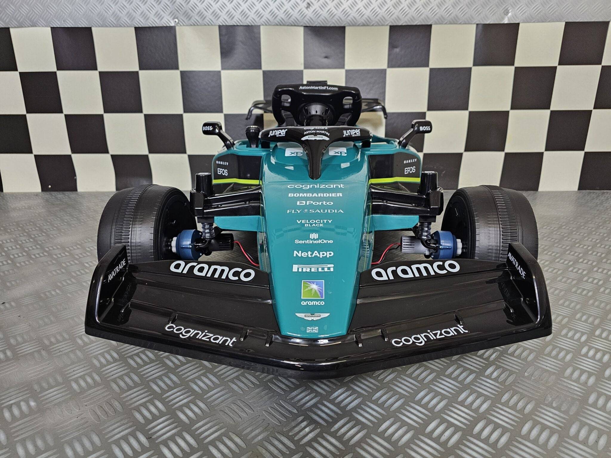 Auto Elettrica per Bambini Aston Martin F1 24 V – Verde - Image 3