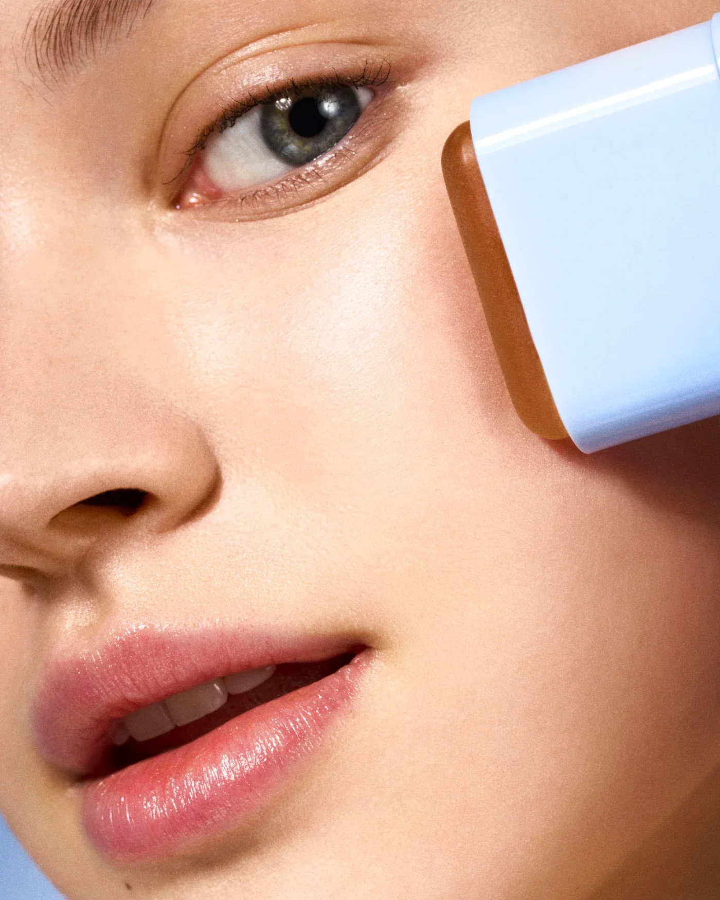 ASTRA STICK SOLARE VISO SPF 50 11G - Image 4
