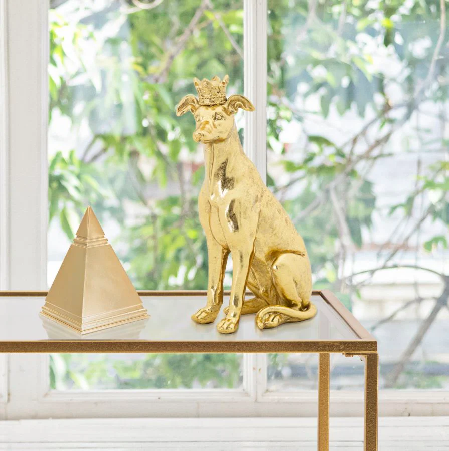 Statuetta di Cane con Corona Dorata 20x12,5x33 cm - Image 7