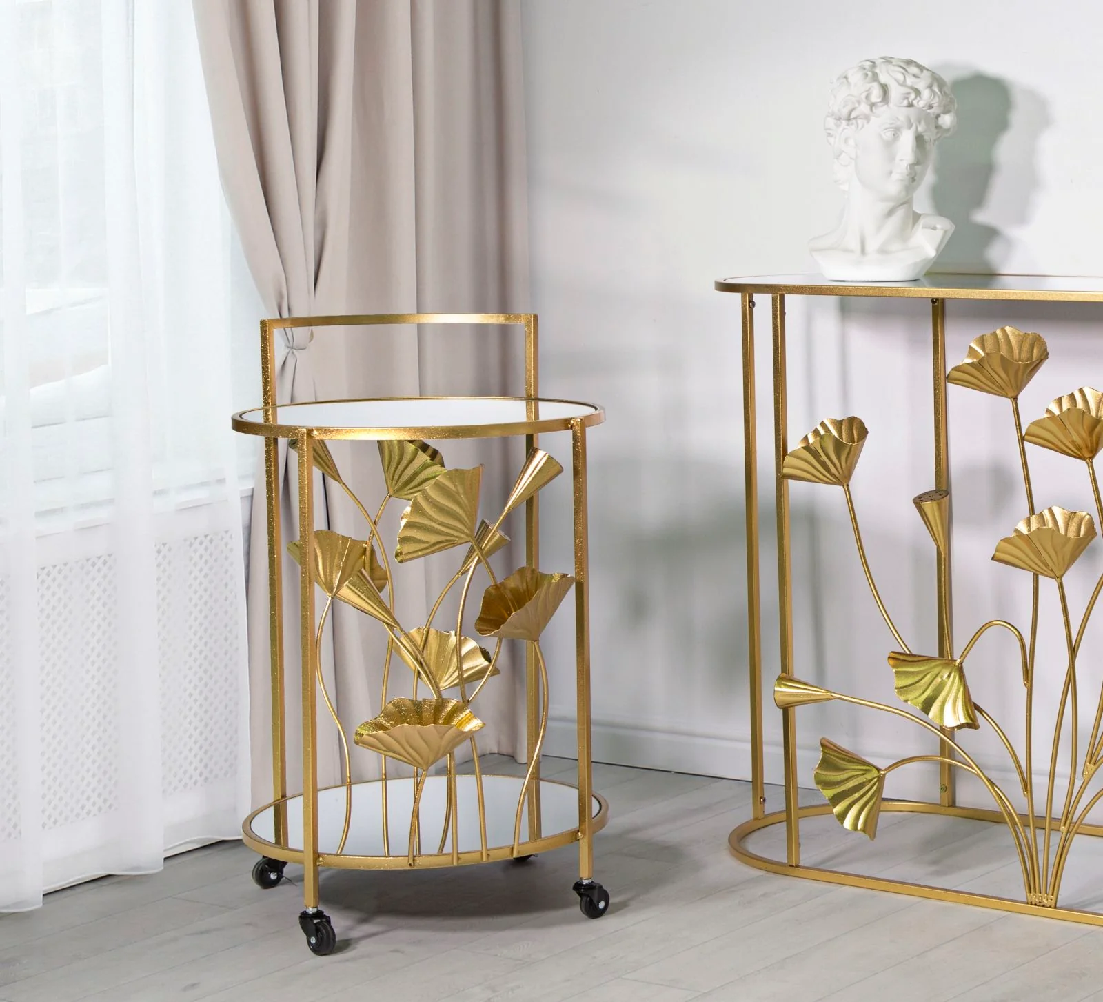 Carrello Elegante Flow con Ripiani in Vetro a Specchio 60x46x76 cm - Image 6