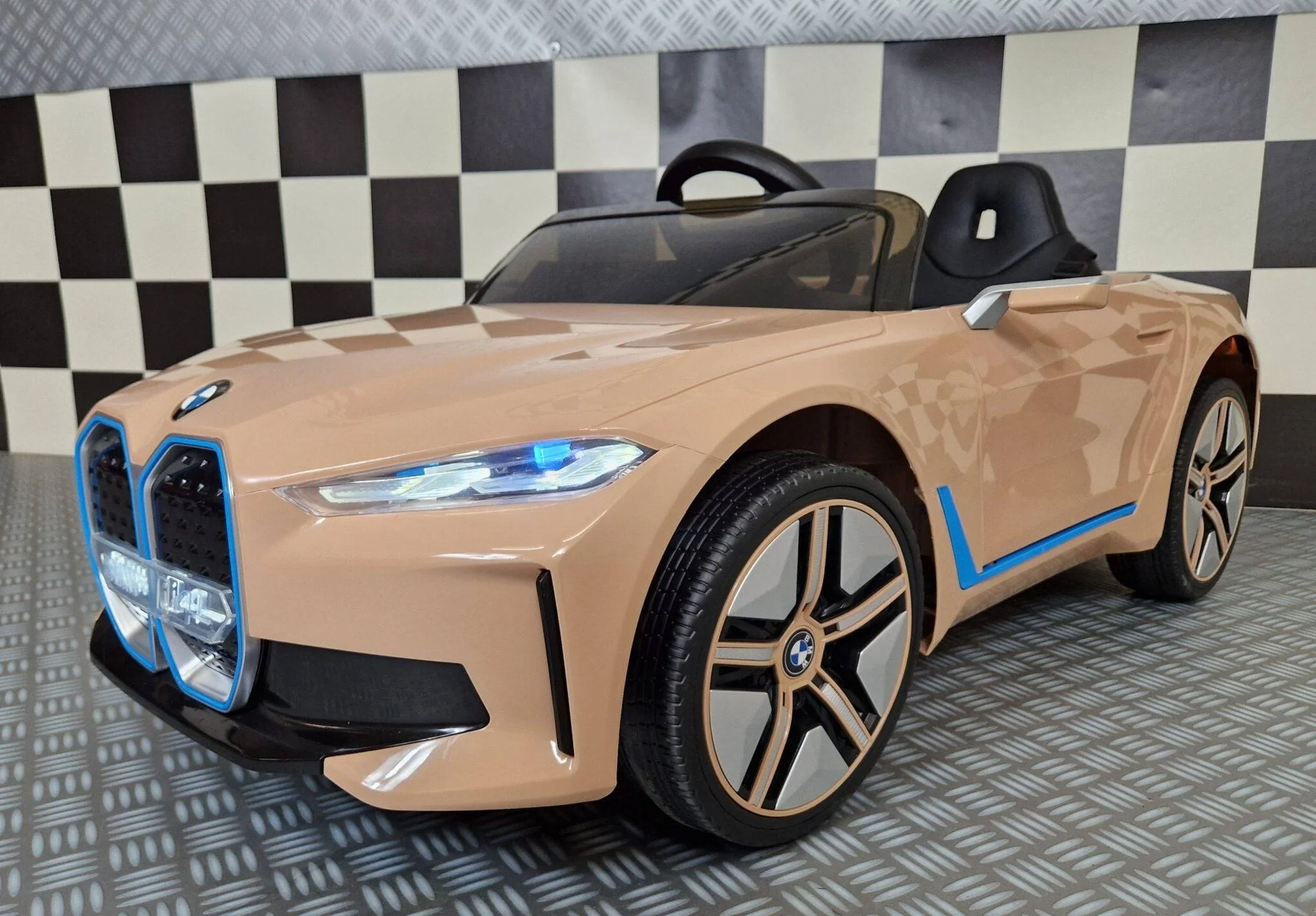 Auto Elettrica per Bambini BMW i4 12 V – Colore Champagne - Image 2