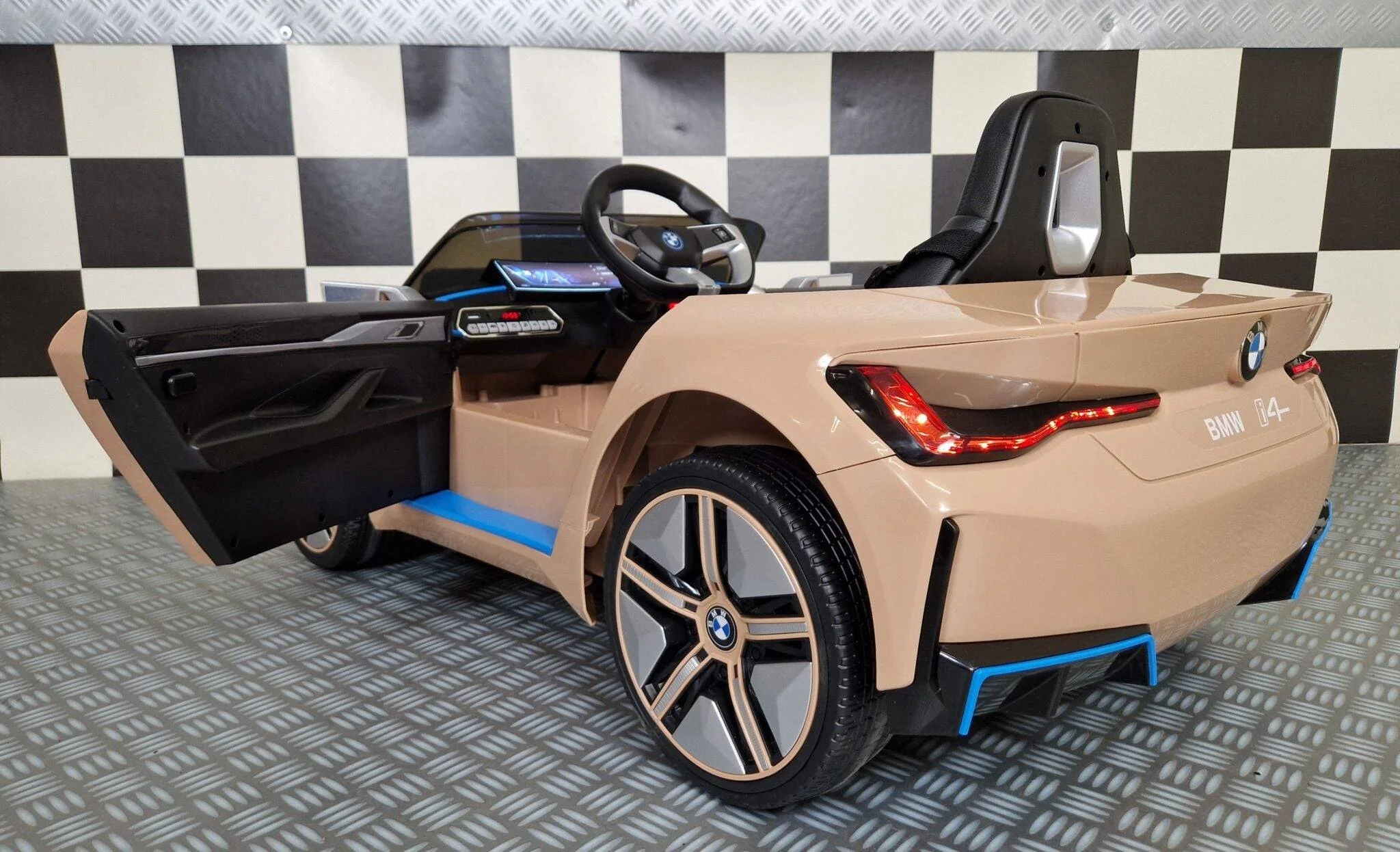 Auto Elettrica per Bambini BMW i4 12 V – Colore Champagne - Image 5