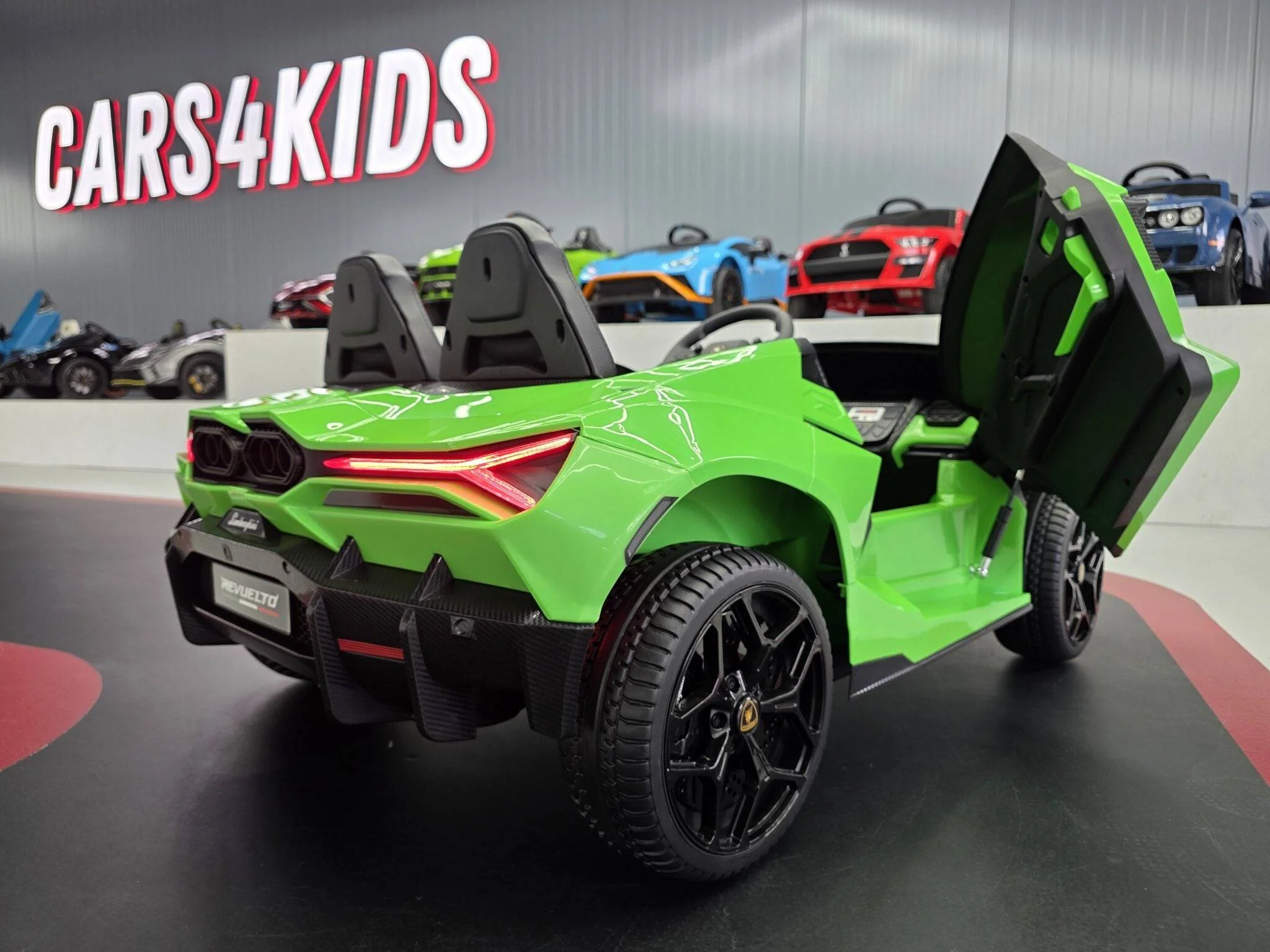 Auto Elettrica per Bambini Lamborghini Revuelto 24 V – 2 Posti - Image 4