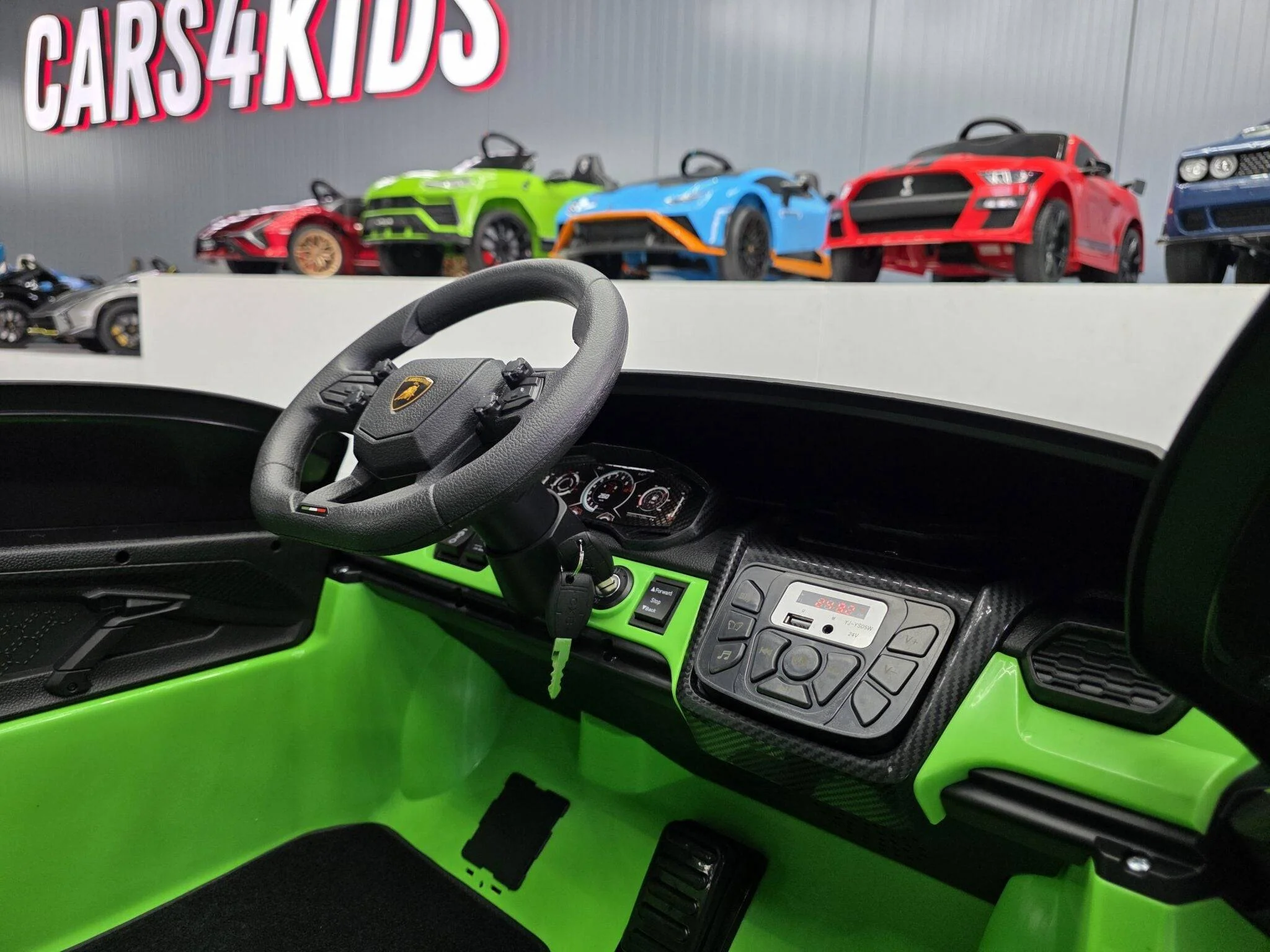 Auto Elettrica per Bambini Lamborghini Revuelto 24 V – 2 Posti - Image 8