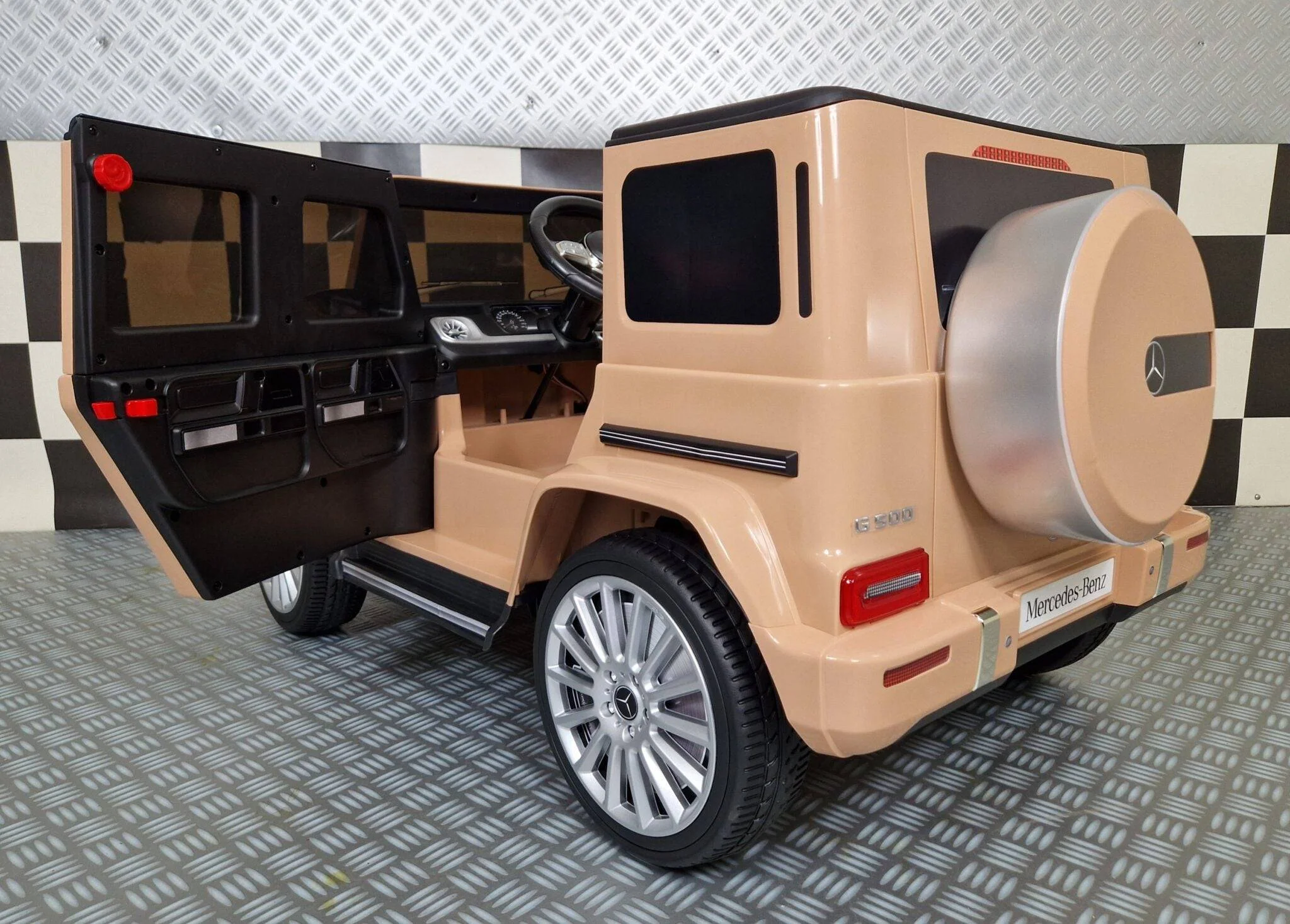 Auto Elettrica per Bambini Mercedes G500 12 V – Colore Sabbia - Image 5