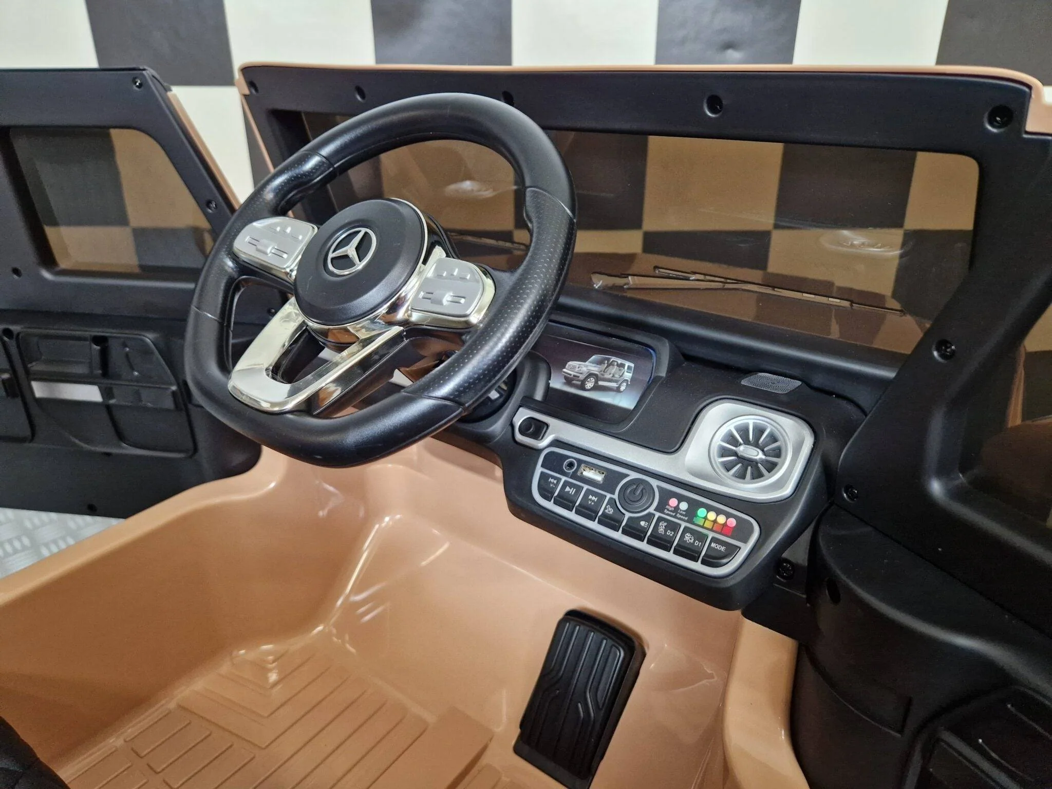 Auto Elettrica per Bambini Mercedes G500 12 V – Colore Sabbia - Image 9