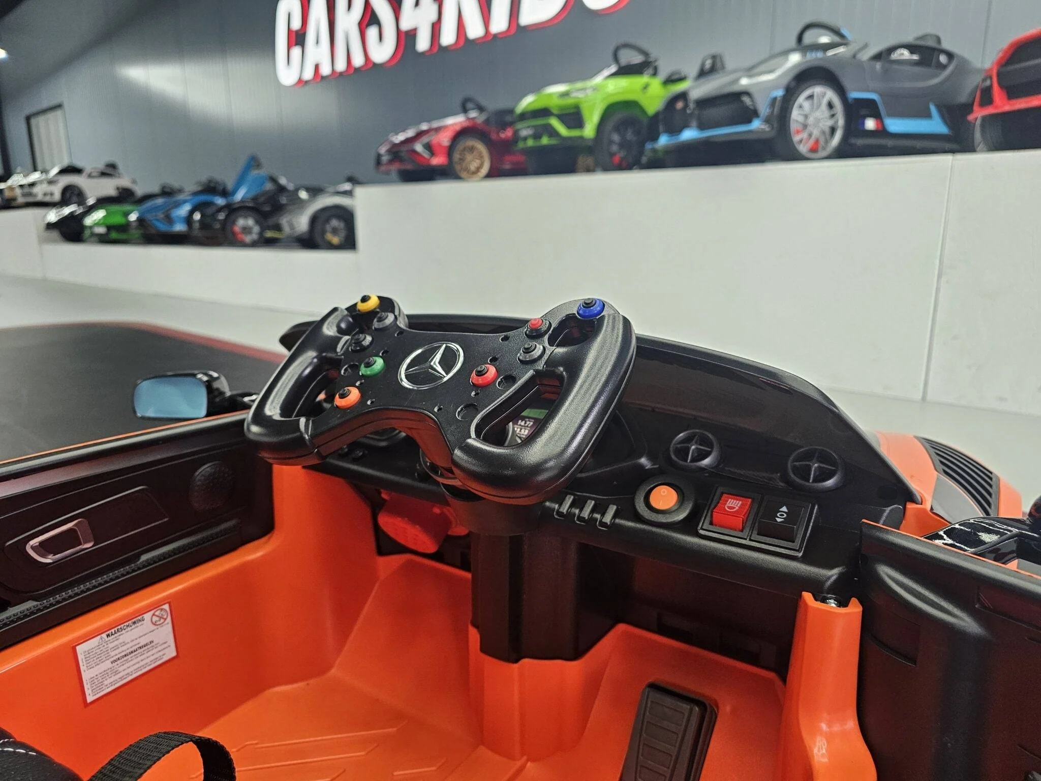 Auto Elettrica per Bambini Mercedes GT3 AMG 12 V – Arancione - Image 8