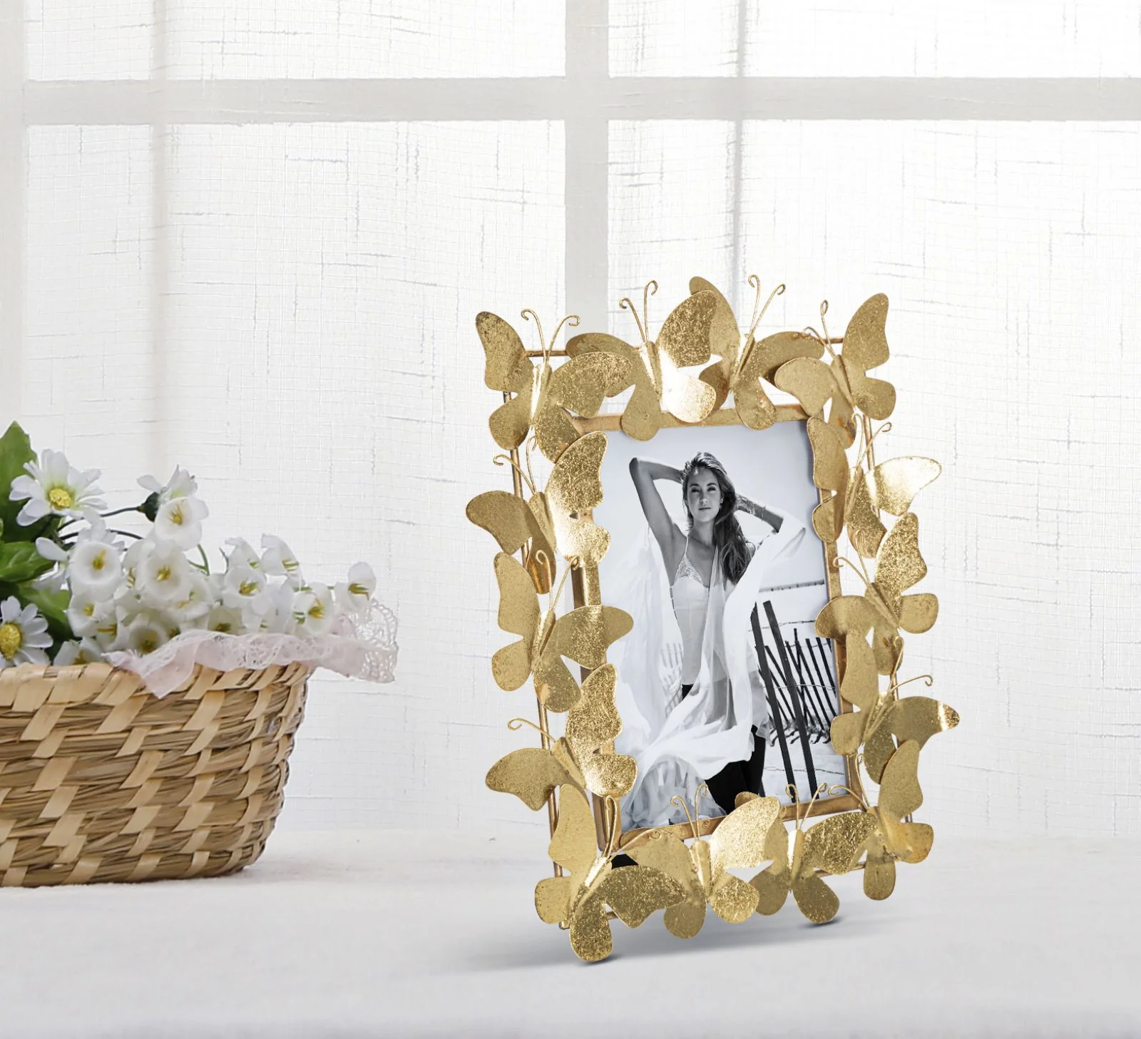 Cornice Glam Butterfly con dettagli in metallo dorato cm 28x11,5x30,5 - Image 5
