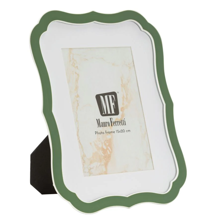 Cornice Margot Verde Cm 17 X 1,4 X 21,9 Bordo Verde Deciso Misura Interna 15 X 20 Compatta ed Armoniosa