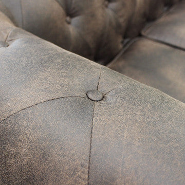 Divano Chesterfield in ecopelle bianca o marrone vintage 2 o 3 posti - Image 15