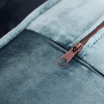 Divano Chesterfield in velluto blu o taupe con lavorazione capitonné - Image 13