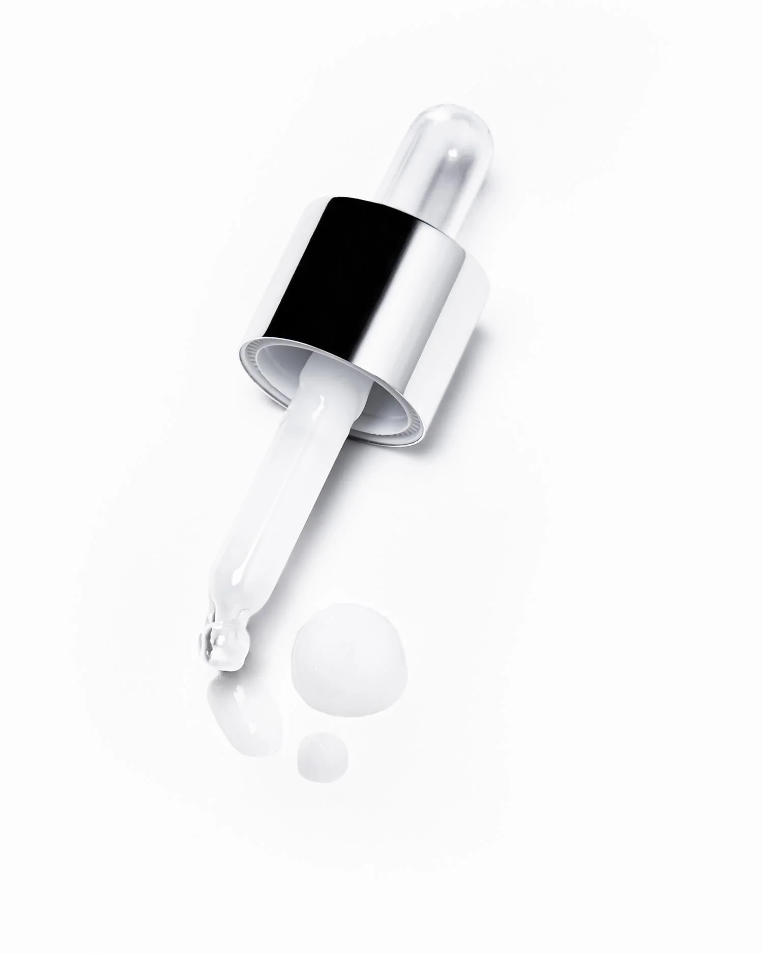 EIKONA SIERO CONTORNO OCCHI ACIDO IALURONICO ANTI BORSE 15 ML - Image 4
