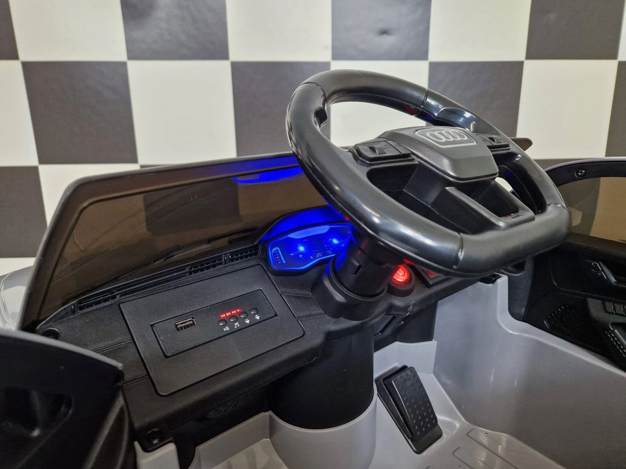 Auto Elettrica per Bambini Audi RS 6 12 V – Nardo Grigio - Image 9