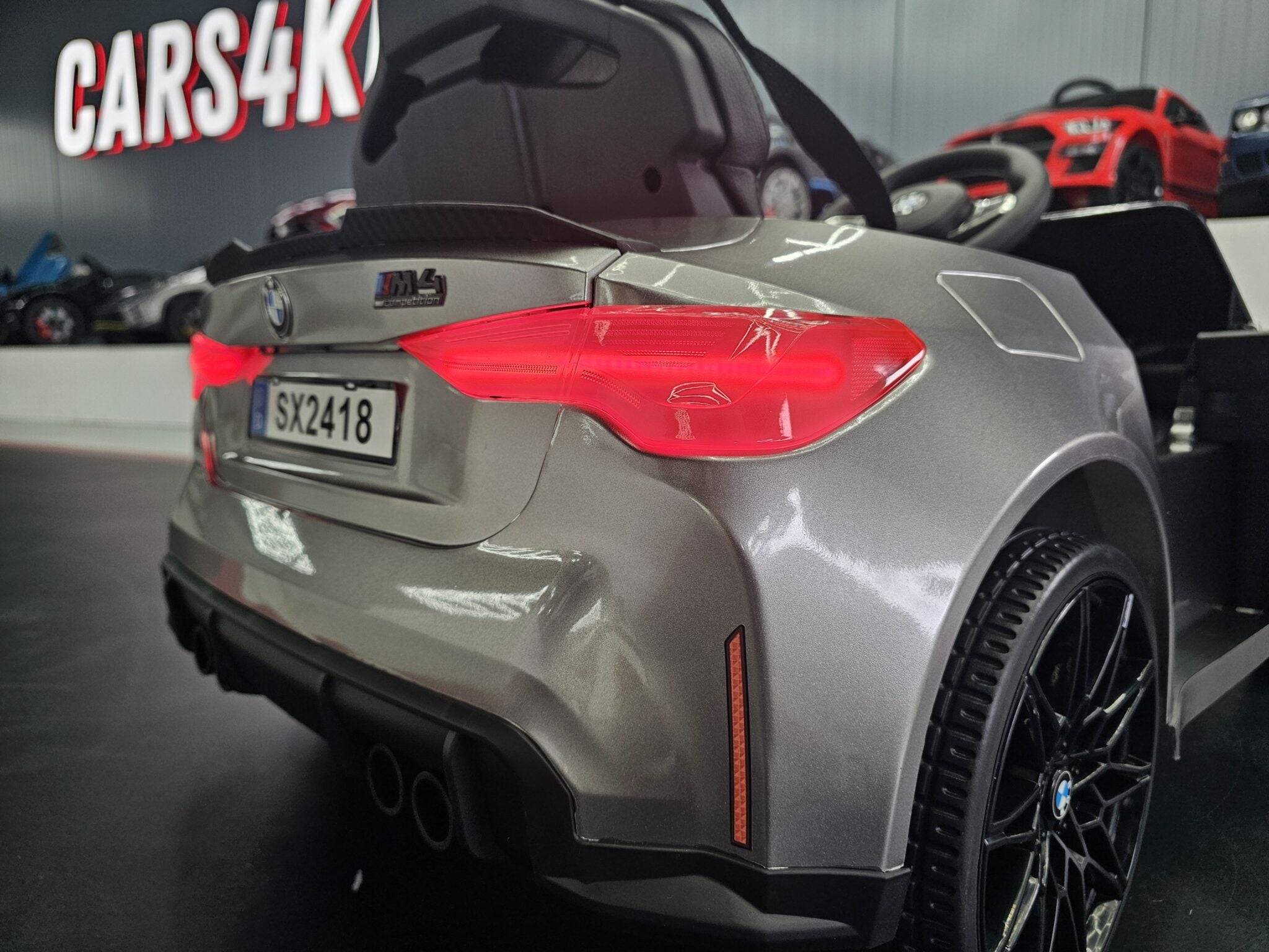 Auto Elettrica per Bambini BMW M4 12 V – Grigio Metallizzato - Image 7