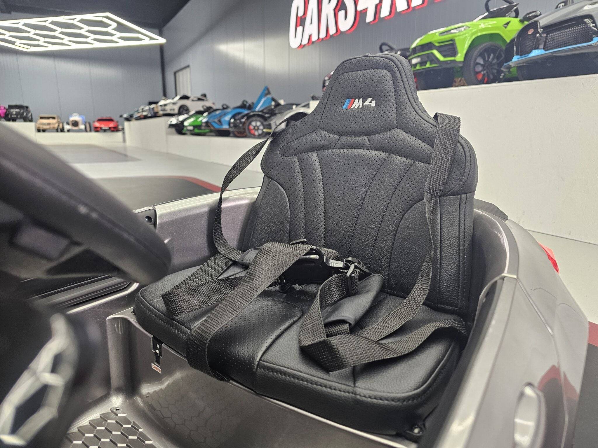 Auto Elettrica per Bambini BMW M4 12 V – Grigio Metallizzato - Image 9