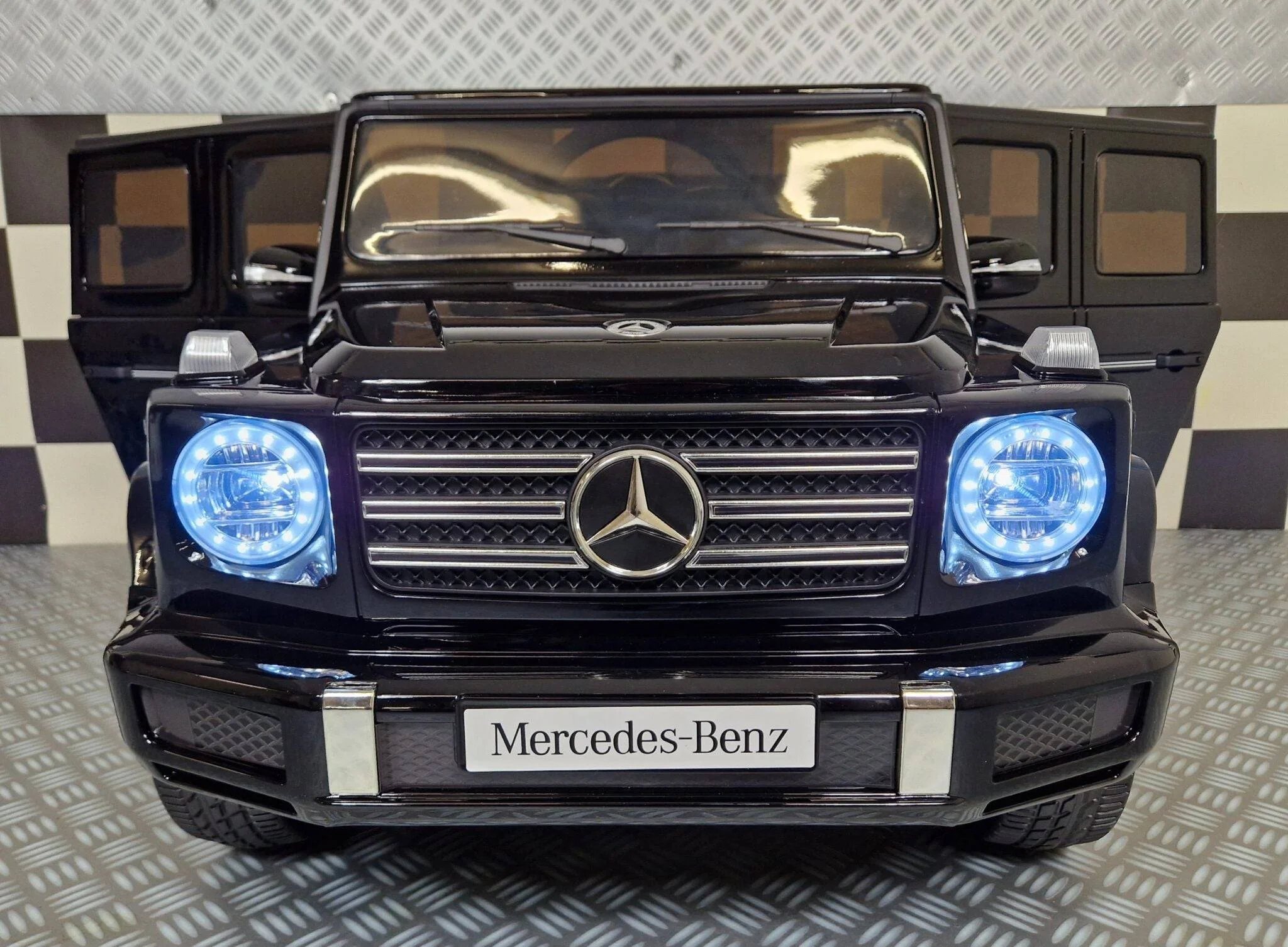Auto Elettrica per Bambini Mercedes G500 12 V – Nero Metallizzato - Image 3