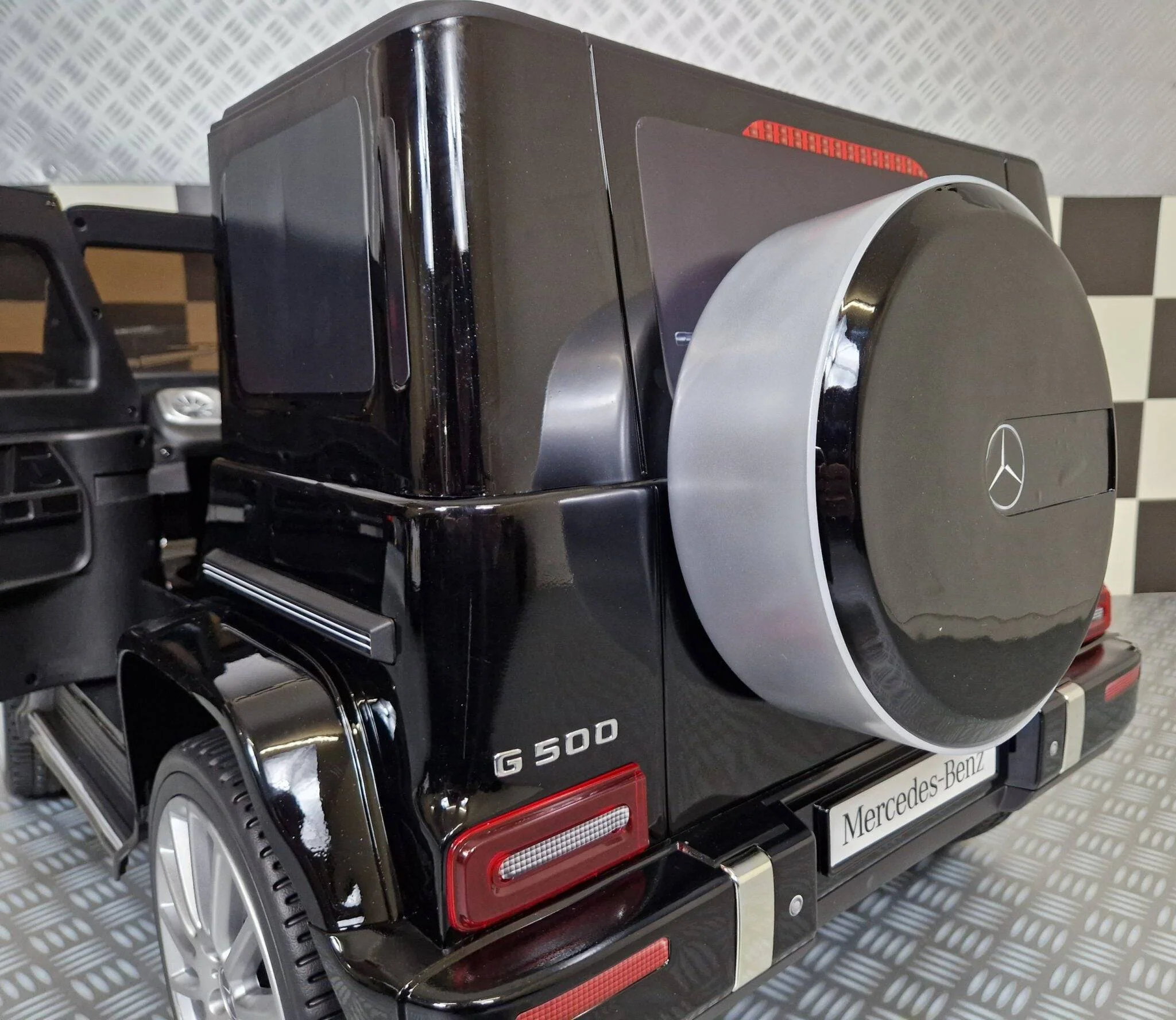 Auto Elettrica per Bambini Mercedes G500 12 V – Nero Metallizzato - Image 8
