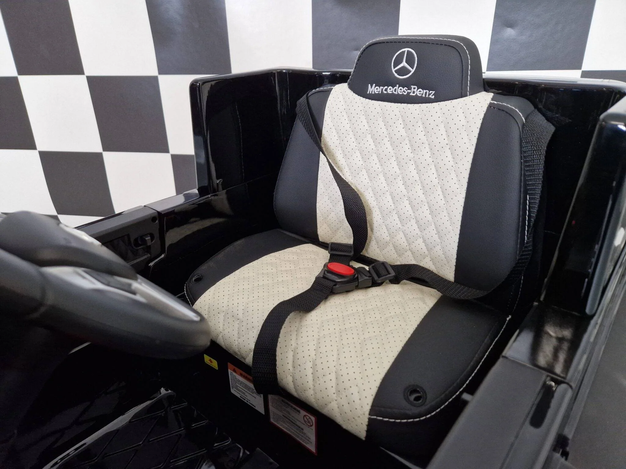 Auto Elettrica per Bambini Mercedes G63 AMG 6×6 12 V – Nero Metallizzato - Image 10