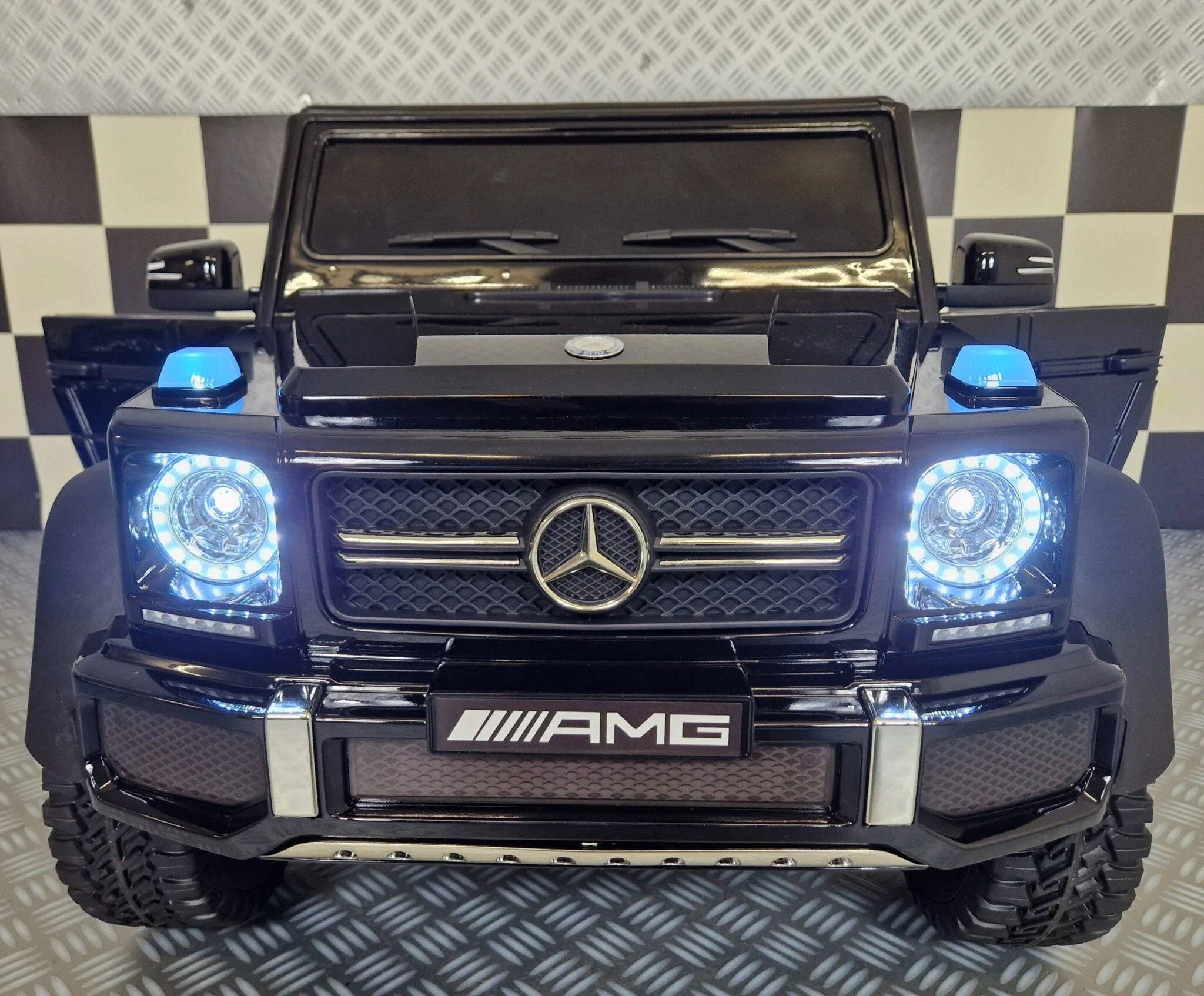 Auto Elettrica per Bambini Mercedes G63 AMG 6×6 12 V – Nero Metallizzato - Image 3