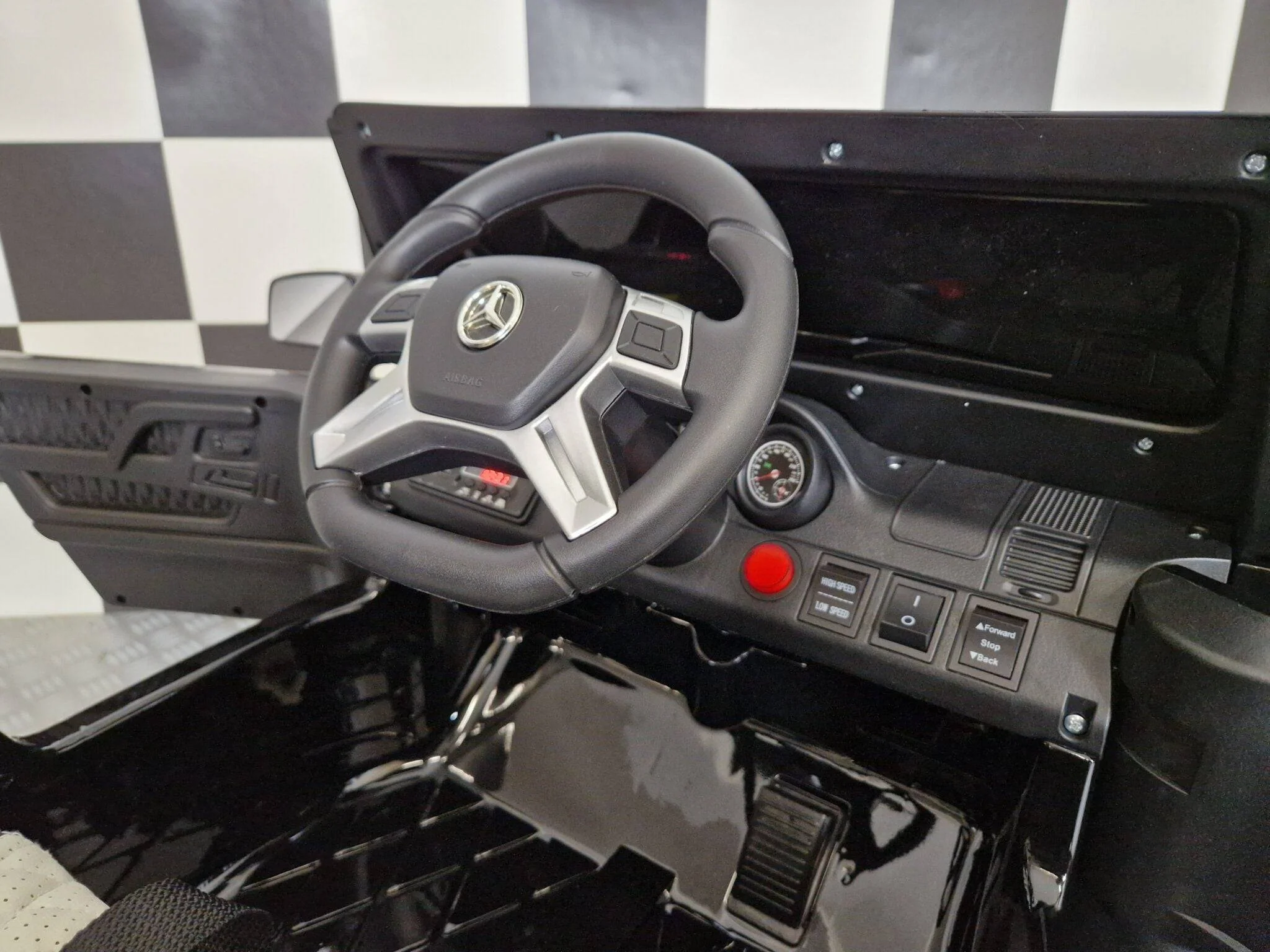 Auto Elettrica per Bambini Mercedes G63 AMG 6×6 12 V – Nero Metallizzato - Image 8