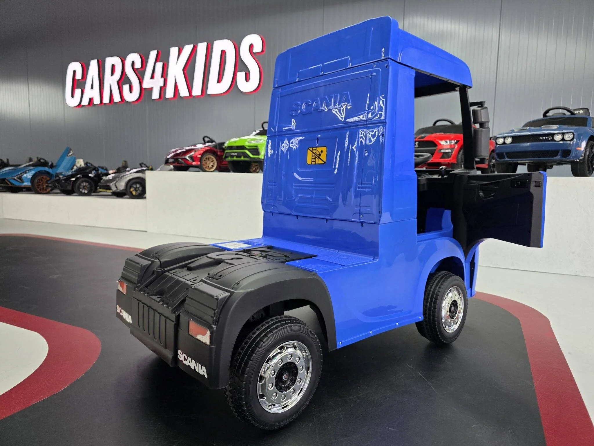 Camion Elettrico Scania per Bambini Scania 12 V – Blu - Image 4