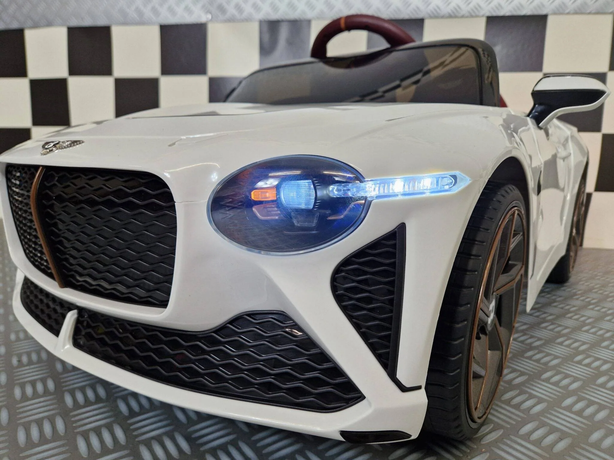 Auto Elettrica per Bambini Bentley Bacalar 12 V – Bianca - Image 7