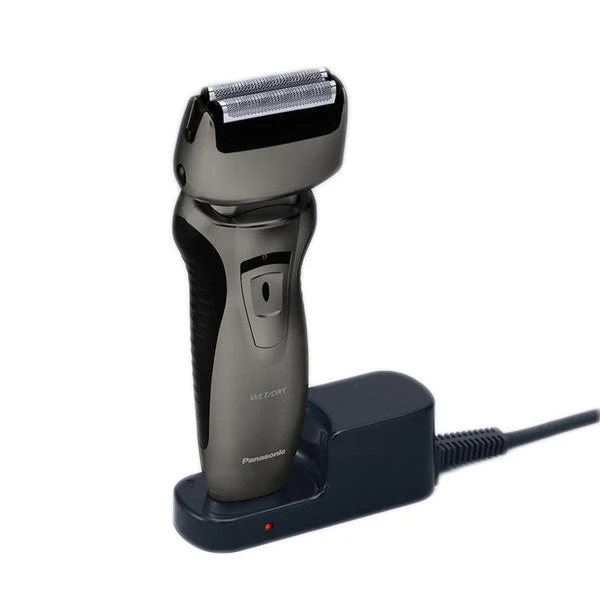 PANASONIC WET DRY ESSENTIAL MOBILE SHAVER ES-RW33 - Image 4