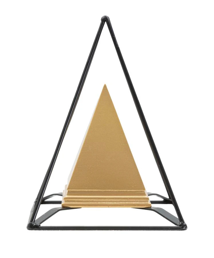 Piramide dorata con supporto in ferro 15x15x21 cm - Image 5