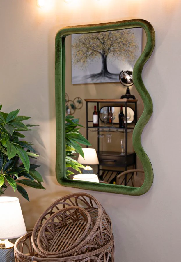 Specchio da Muro in Velluto Verde Design Elegante 60x4x90 cm - Image 5