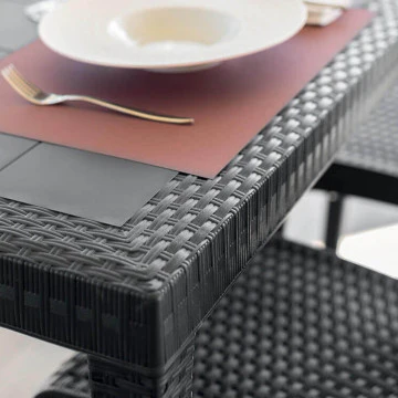 Tavolo Dallas 80 x 80 con Struttura in Plastica Stampata e Finitura Wicker - Image 17