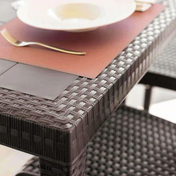 Tavolo Dallas 80 x 80 con Struttura in Plastica Stampata e Finitura Wicker - Image 5